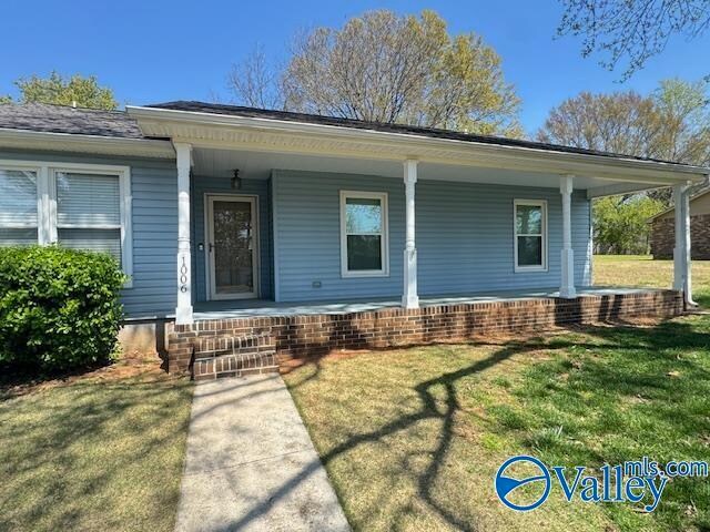 Building Photo - 1006 Wood Cir