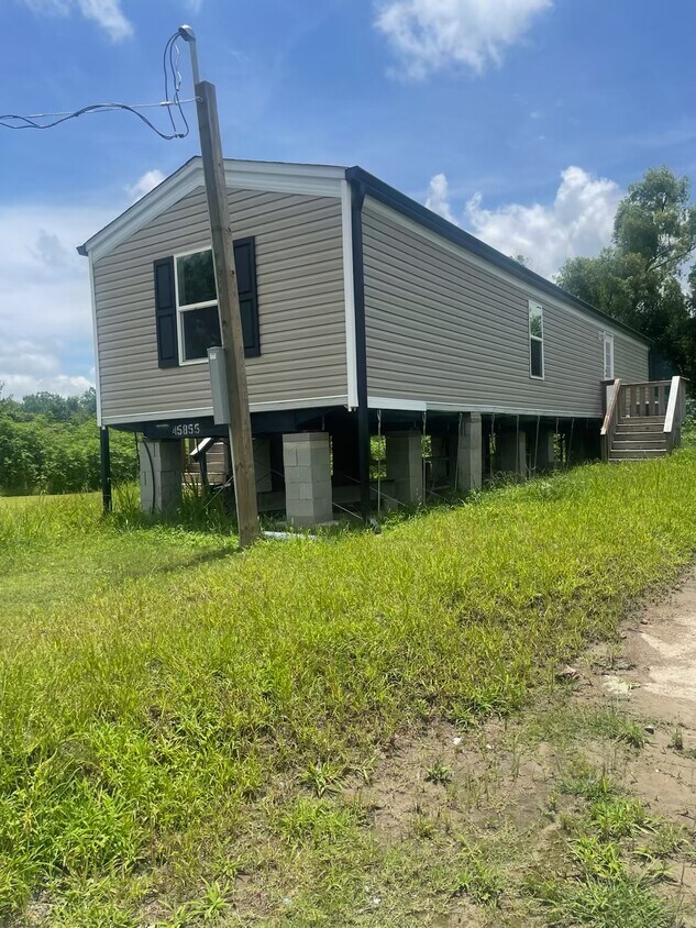 Foto del edificio - 502 Triple Oaks Dr