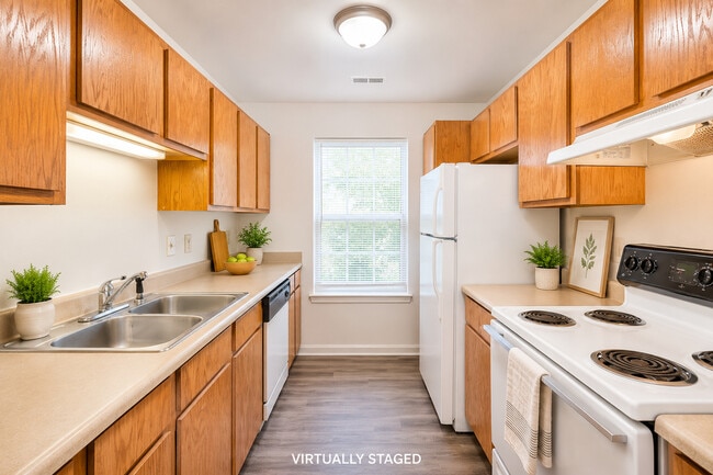 Building Photo - Cassell Ridge