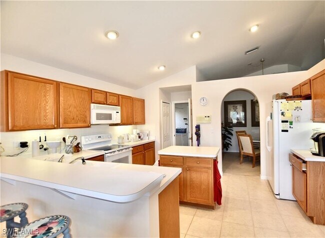 Foto del edificio - 6444 Autumn Woods Blvd