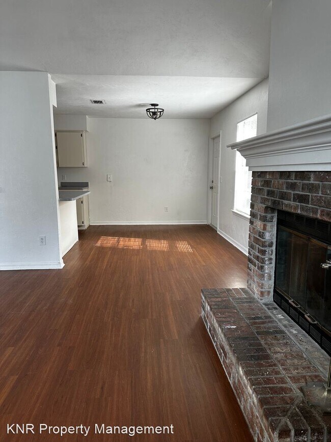 Building Photo - 3 br, 2 bath House - 2954 SW 40th Ave