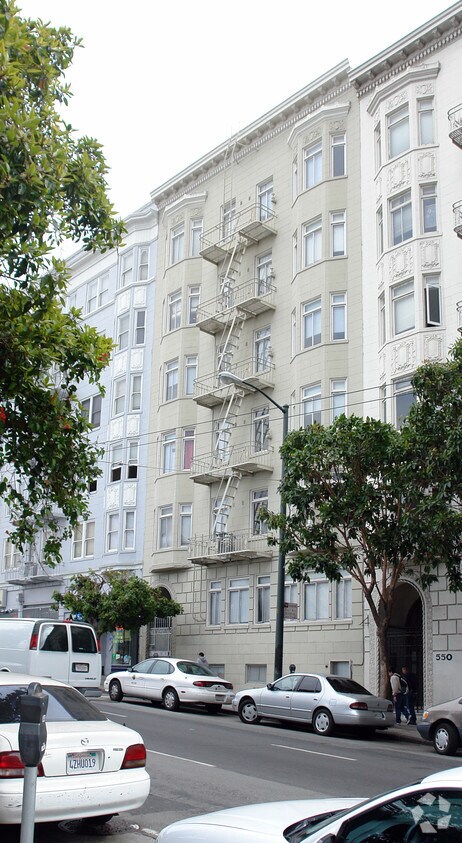 Building Photo - Kosy Apartments