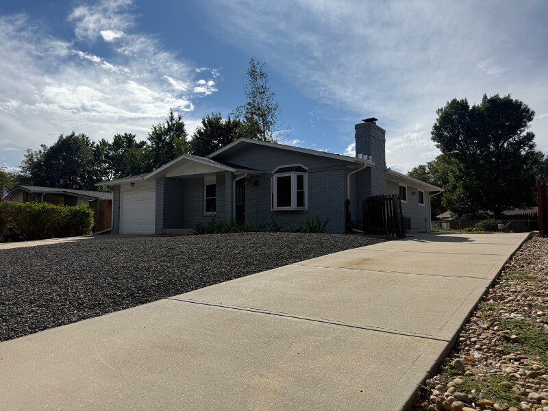 Foto principal - 521 Alpine St