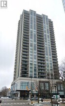 Building Photo - 505-505 Talbot St