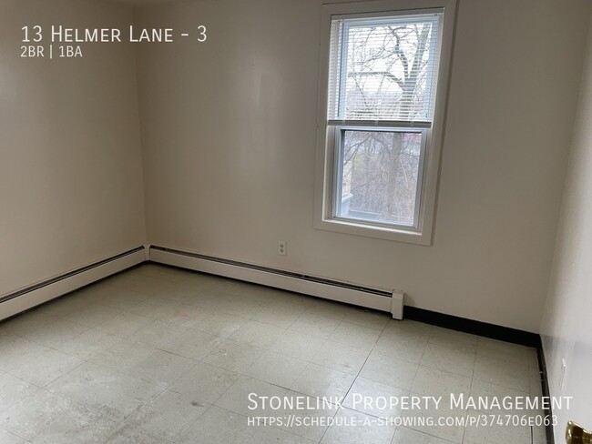 Building Photo - 13 Helmer Ln