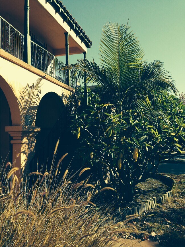 Foto del edificio - 6087 Cashio St