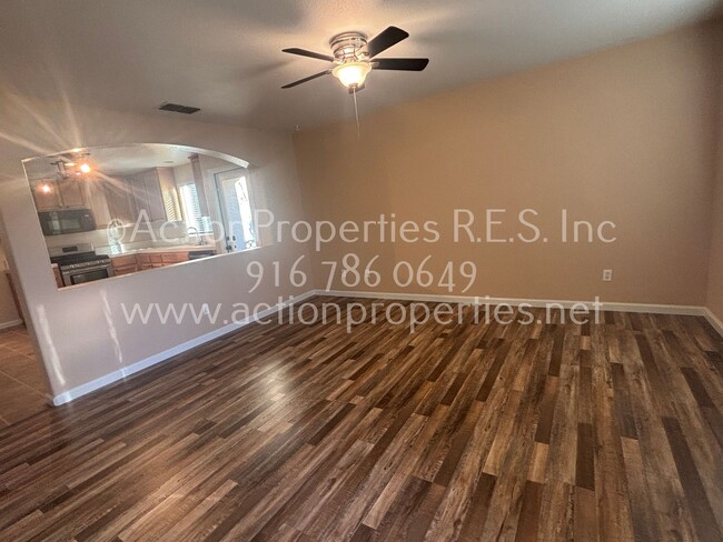 Foto del edificio - West Roseville LongMeadow 2 Gated, Single ...