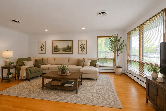Foto del edificio - 6238 W 63rd St