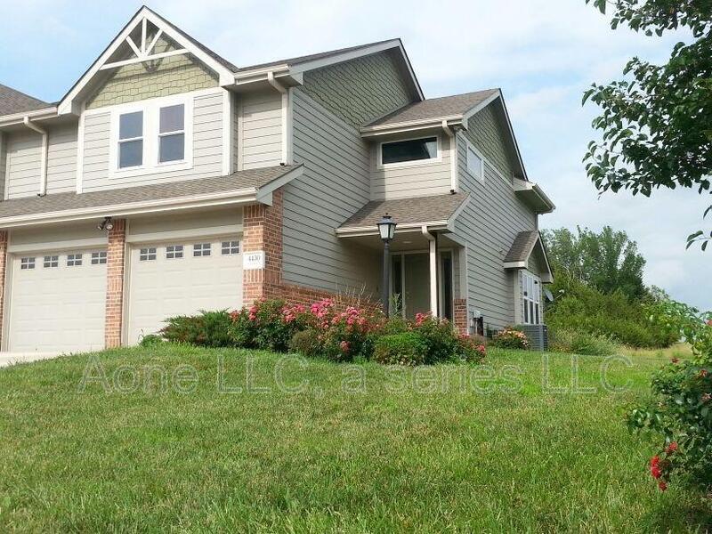 Primary Photo - 4430 SE Oak Bend Dr