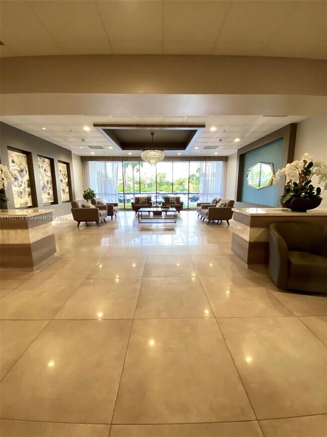 Foto del edificio - 3701 N Country Club Dr