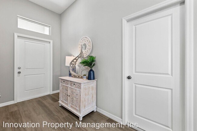 Building Photo - 4 br, 2 bath House - 529 Tropicana Pkwy E