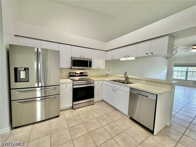 Building Photo - 25735 Lake Amelia Way