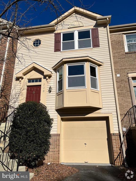 Building Photo - 306 Fleece Flower Dr