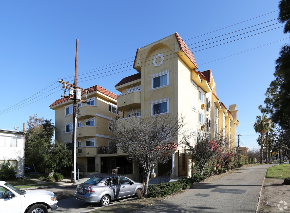 Del Rey Vista Apartments Apartments in Los Angeles, CA