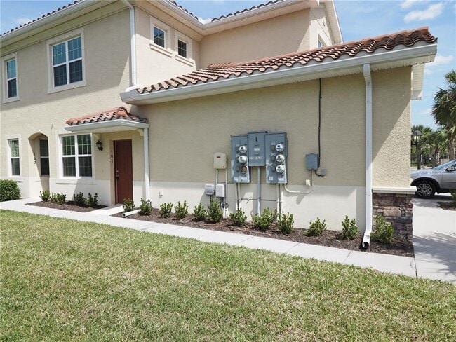 Building Photo - 3215 Oriole Dr