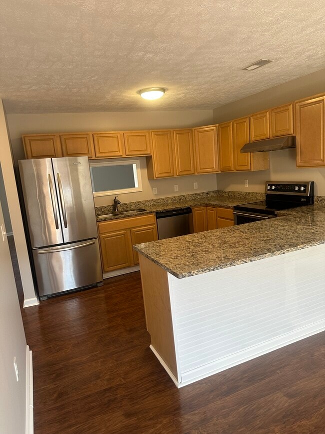 Building Photo - 109 Rystan Pl
