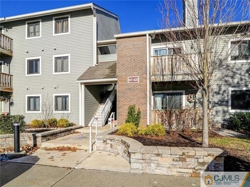 Building Photo - 620 Ravens Crest Dr