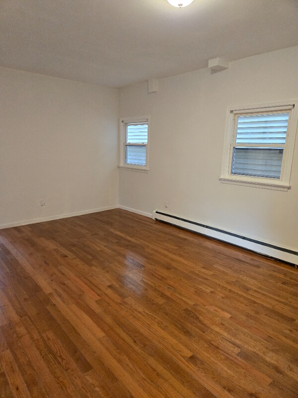 Foto del edificio - 18 Sherwood Ave