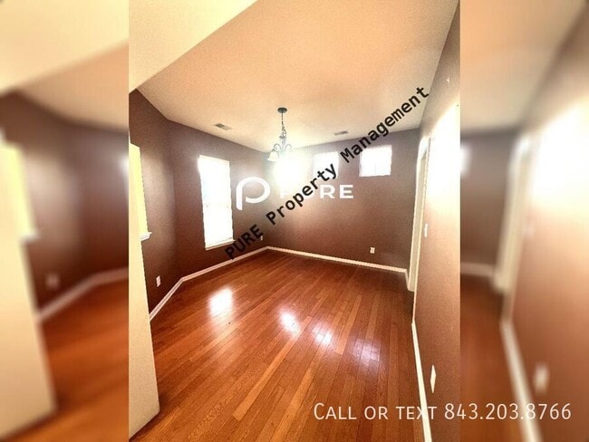 Building Photo - 103 Cordoba Ct