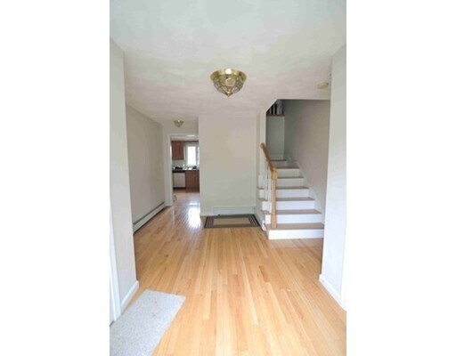 Foto del edificio - 33 Berkshire Rd