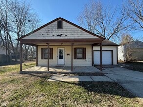 Building Photo - 508 Illinois St