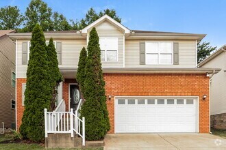 Building Photo - 412 Elegance Way
