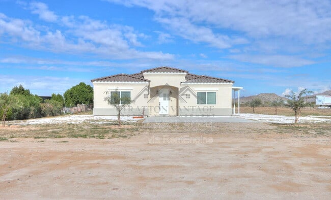 Foto del edificio - 15908 W Ghost Ranch Rd