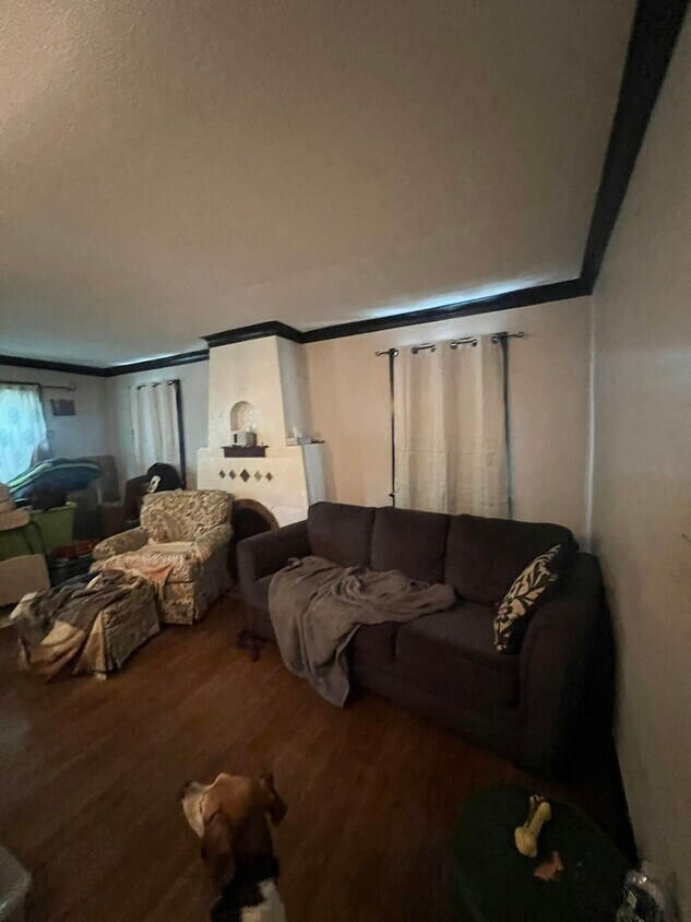 Foto del edificio - 1653 W Forest Ave