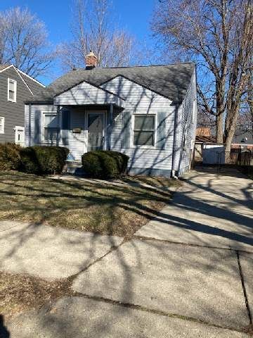 Building Photo - 27710 Larchmont St