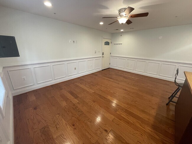 Foto del edificio - 754 Park Rd NW