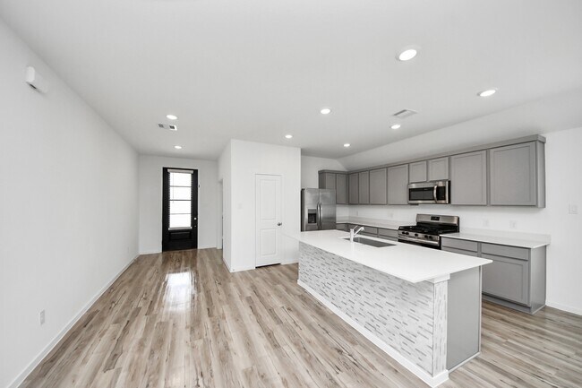 Building Photo - 5106 Marlin Reef Dr