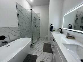 Building Photo - 1711 Ruth St