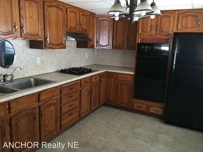 Foto del edificio - 4 br, 1.5 bath House - 7113 Tulip St.
