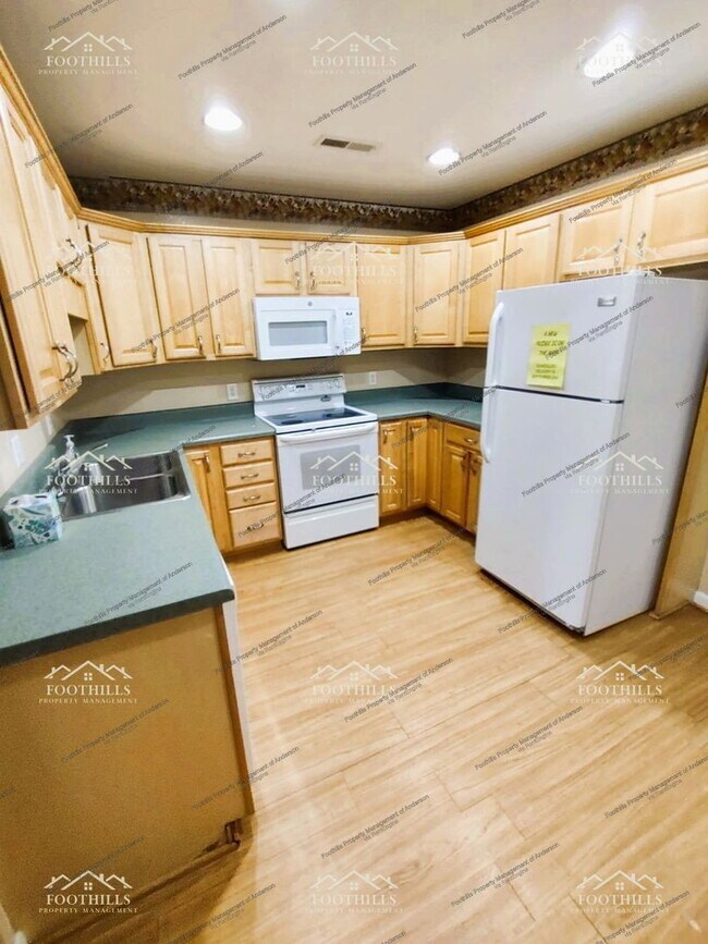Building Photo - 107 A Cypress Run