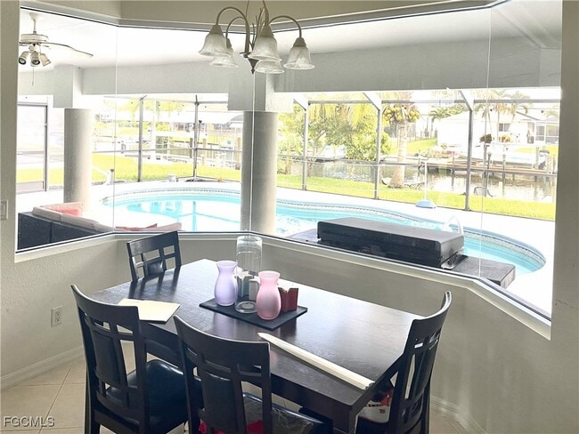 Building Photo - 322 SE 29th St