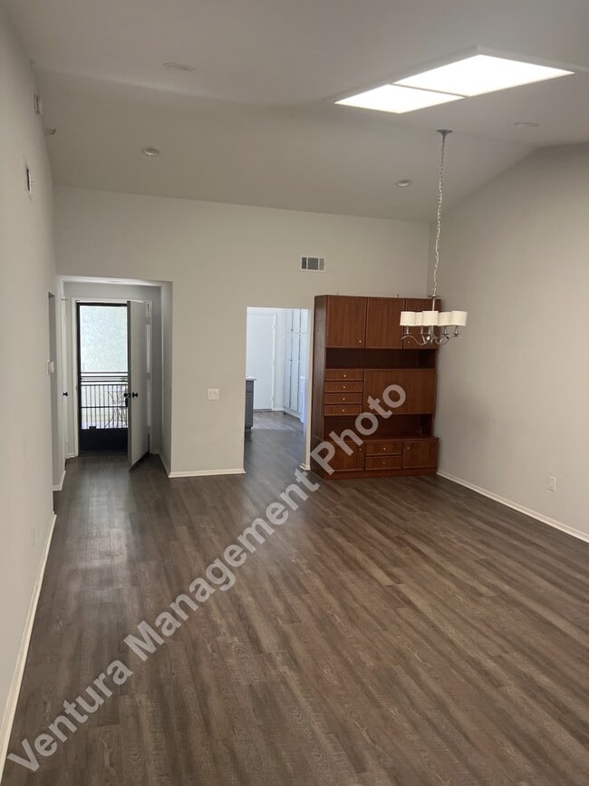 Building Photo - 44168 Village 44