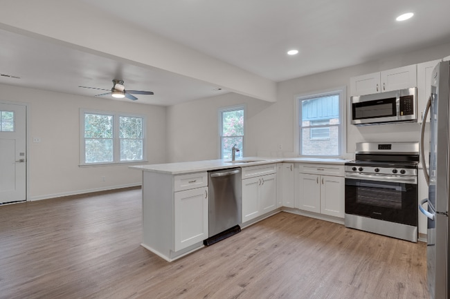 Foto del edificio - 1911 Capps St