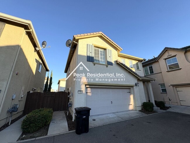 Foto del edificio - Updated 3bd/2ba Lincoln House