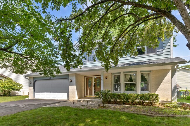 Foto del edificio - 616 Blue Spruce Ln