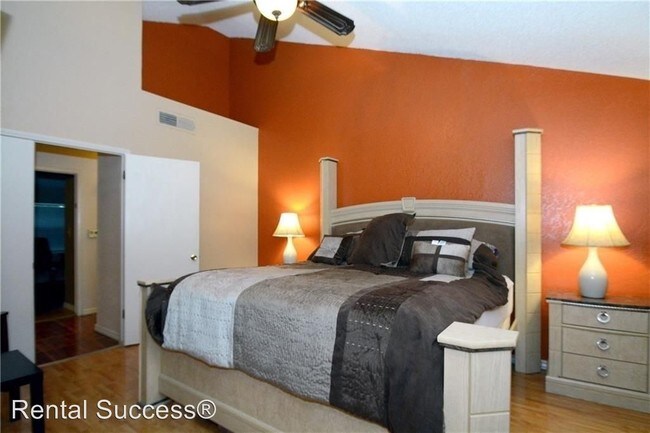 Foto del edificio - 3 br, 2 bath House - 636 Bristol Drive