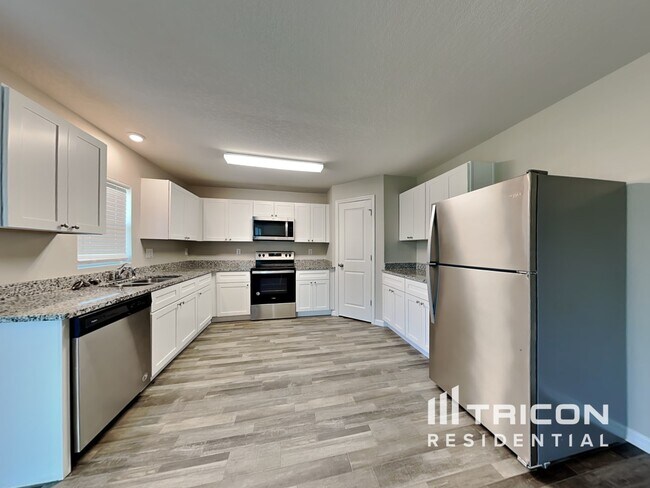 Foto del edificio - 12547 Shafton Rd