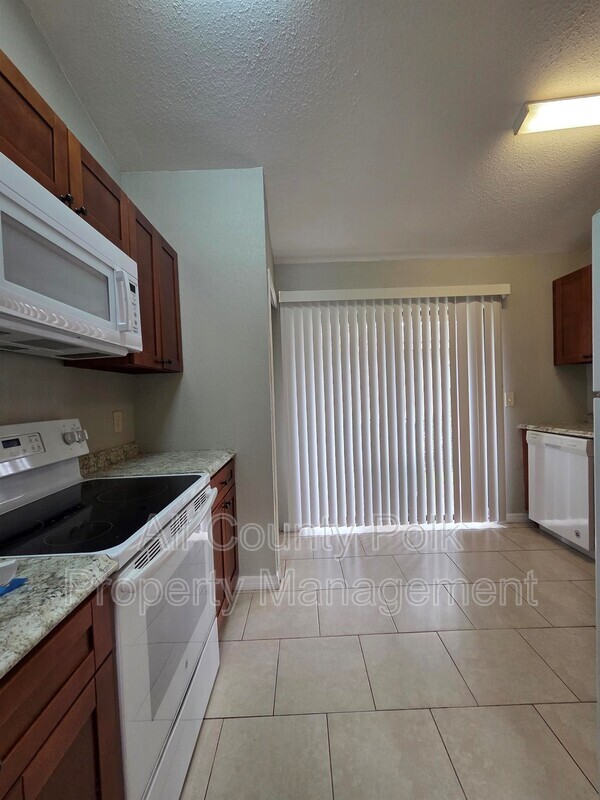 Building Photo - 320 Eron Way