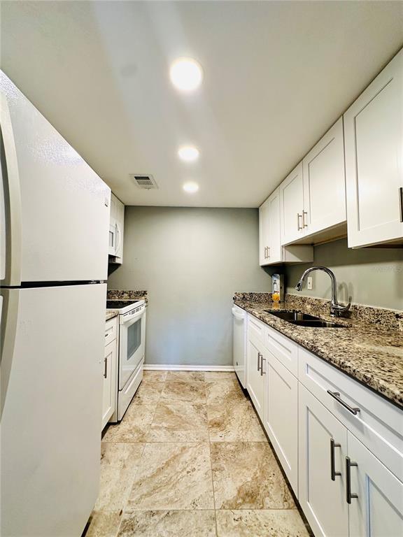 Foto del edificio - 4725 Christa Ct