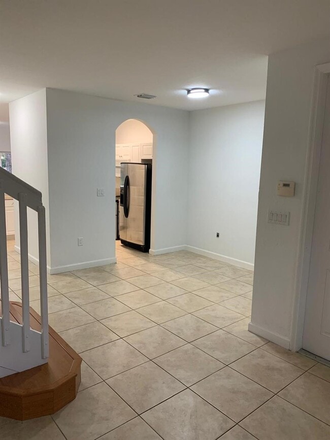 Photo - 3390 NE 13th Cir Dr House