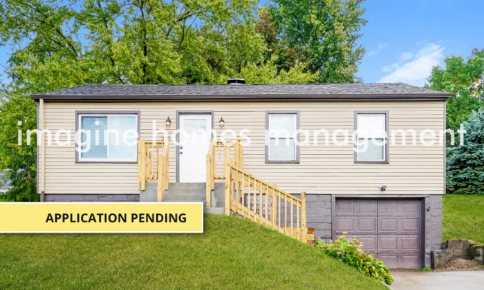 Primary Photo - Cozy 3 Bedroom House in Monroeville