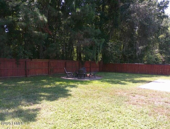 Building Photo - 39 Wintergreen Dr