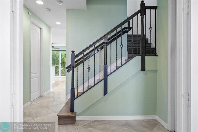 Building Photo - 7790 SW 52nd Pl