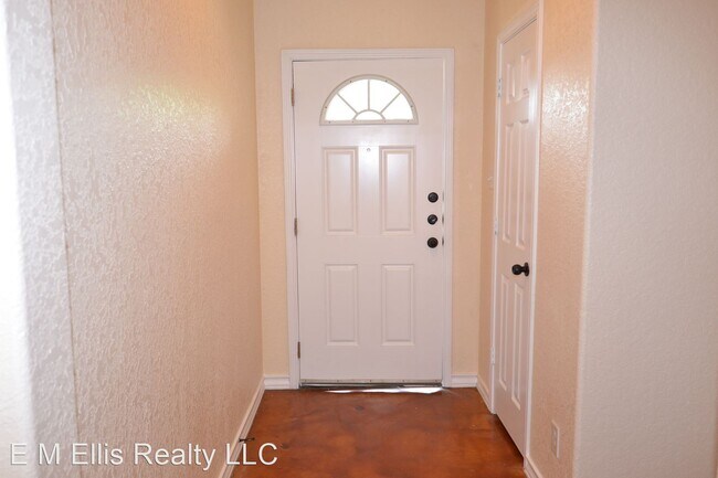 Foto del edificio - 3 br, 2 bath House - 6413 Aspen Hill