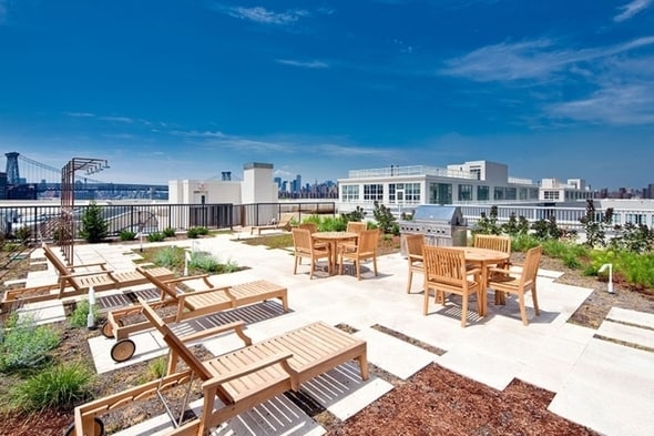 Sundeck - 475 Kent Williamsburg Lofts