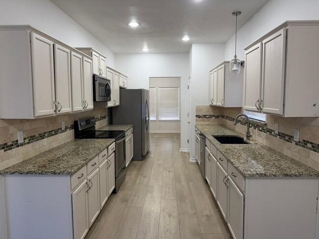 Building Photo - 20035 Horizon Bluff